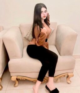 Escorts in Model Town Lahore