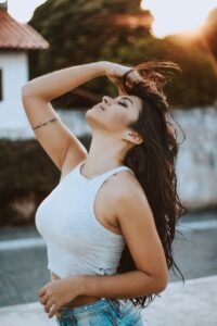 Escorts in Hotel Faran Karachi