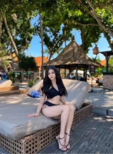 Escorts in Seashell Inn Hotel Karachi
