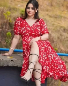 Escorts in Hotel Crown Inn Karachi